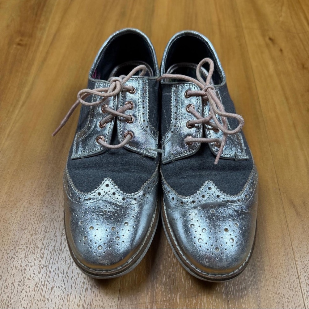 Ted Baker London Anoihe Metallic Silver‎ Brogue Oxford Shoes Women US 8 EU 39